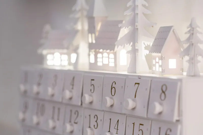 Twenty-Four Tiny Canvases: The Artists Who Paint December One Door at a Time